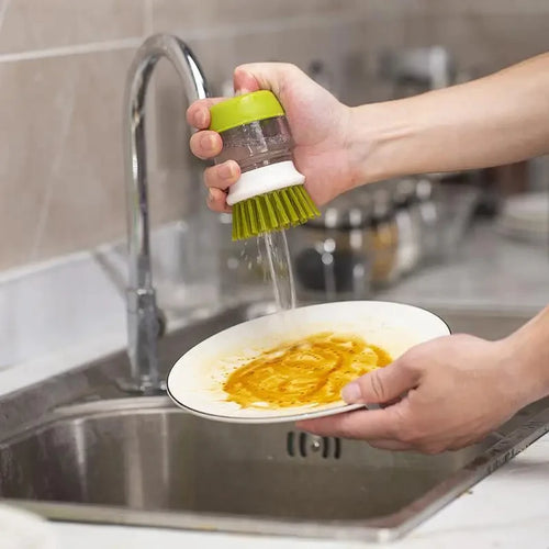 DoseClean™ | Brosse vaisselle avec réservoir de savon
